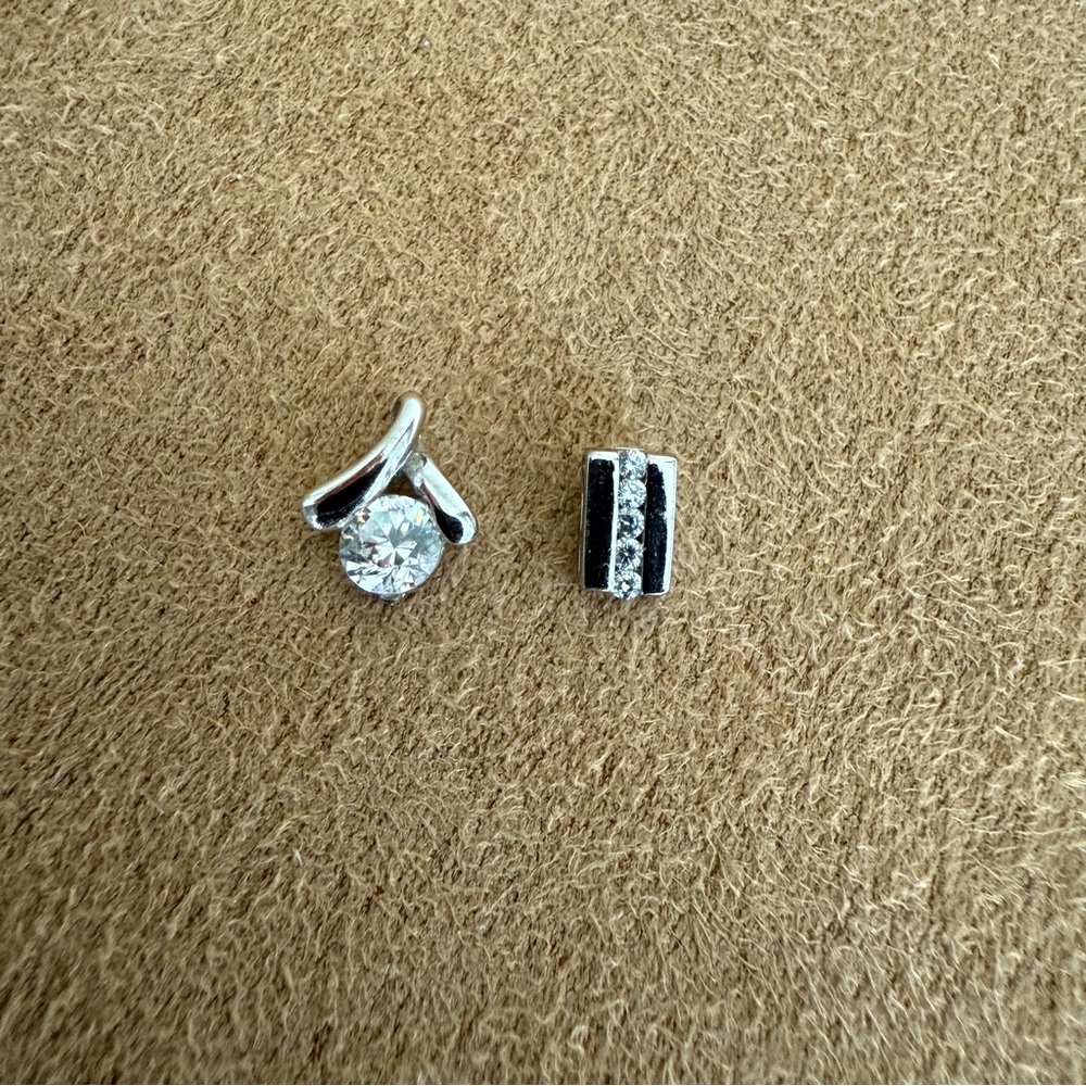 Silver and Sparkly Pendant Set